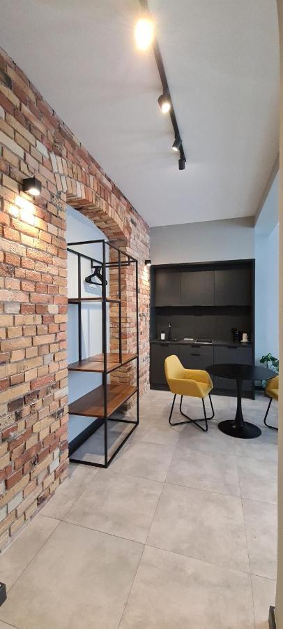 Apartsuites I Sorau Żary Eksteriør billede A micro apartment in Warsaw, Poland